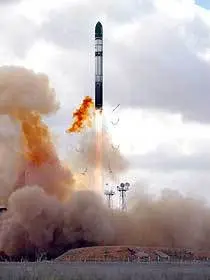 В 2008 году Россия выведет на орбиту эмиратский спутник с помощью РН "Днепр" с Байконура