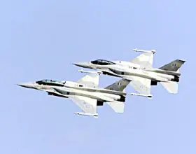 На боевые самолеты приходятся 27 процентов торговли оружием в мире в период 2005-2009 годов - СИПРИ