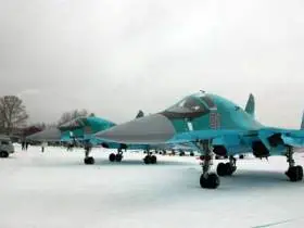 Компания "Сухой" проводит летные испытания серийных фронтовых бомбардировщиков Су-34